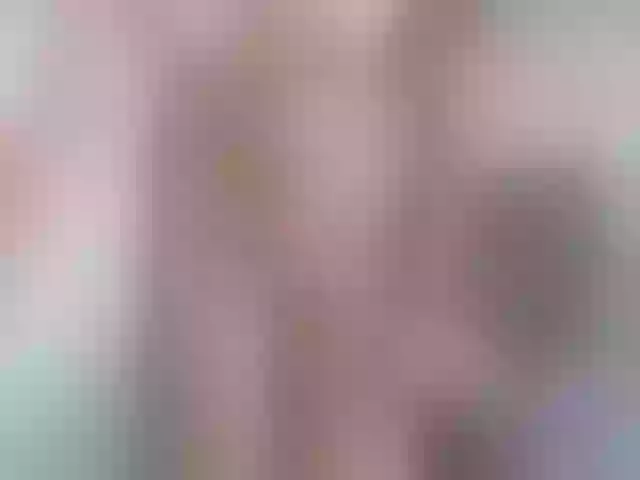 Live sex webcam photo for FlirtyMarin1 #291466575