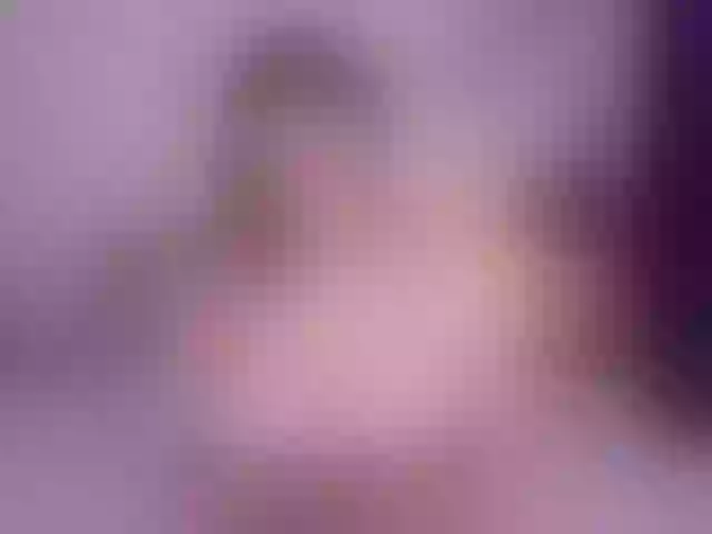 Live sex webcam photo for FloraGreys #291089396