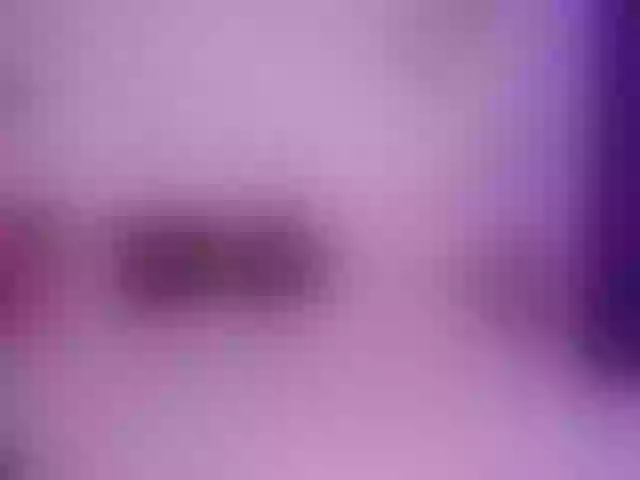 Live sex webcam photo for FloraGreys #291924836