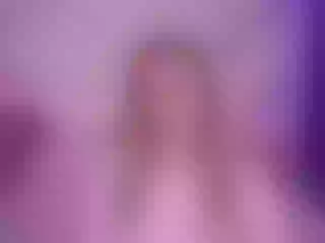 Live sex webcam photo for FloraGreys #292074716