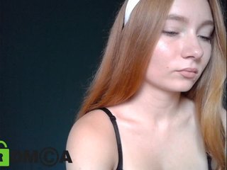 Live sex webcam photo for Flower999 #189998639