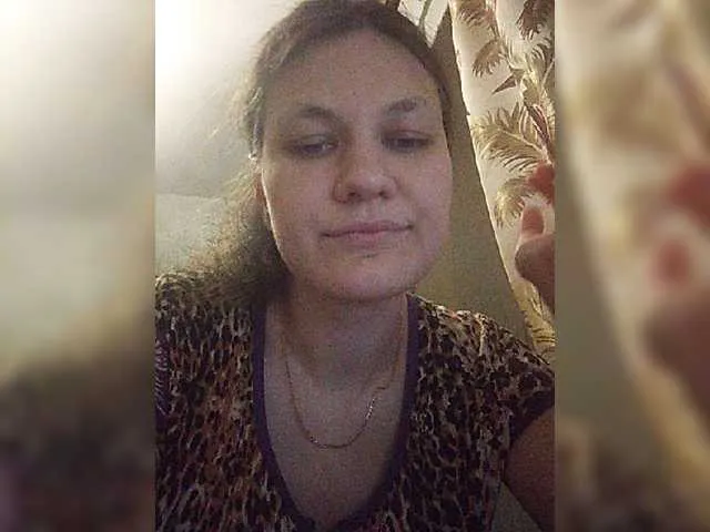 Live sex webcam photo for Flowerlily #275584278