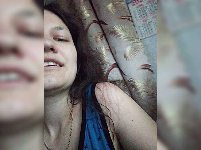 Live sex webcam photo for Flowerlily #275662932