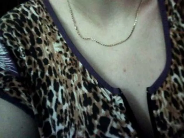 Live sex webcam photo for Flowerlily #276087962