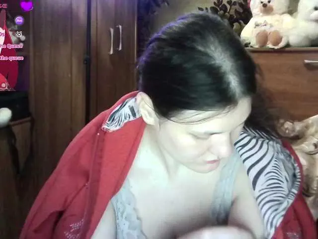 Live sex webcam photo for Flowerlily #292363914