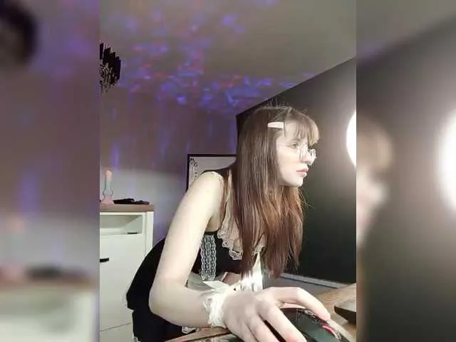 Live sex webcam photo for Fothisinya #290962455