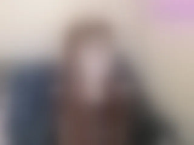 Live sex webcam photo for Fox-Lisa #293597761