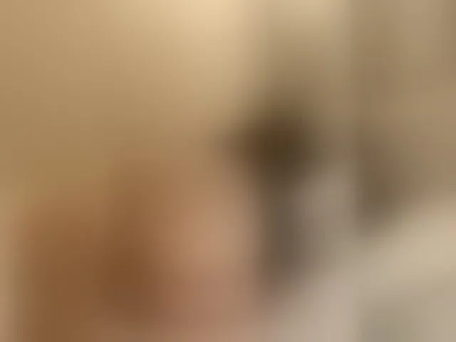 Live sex webcam photo for Fox-Lisa #294236876