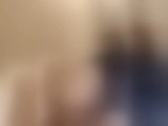 Live sex webcam photo for Fox-Lisa #294321638