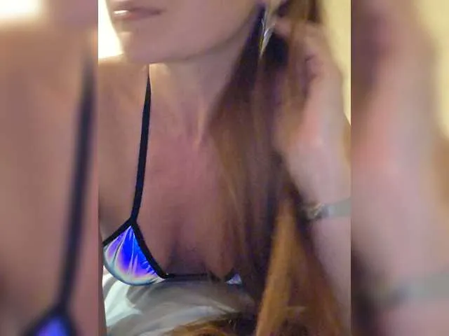 Live sex webcam photo for Fox-sexi #294113403