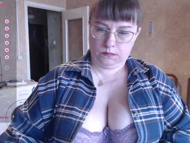 Live sex webcam photo for Fox23 #291056722