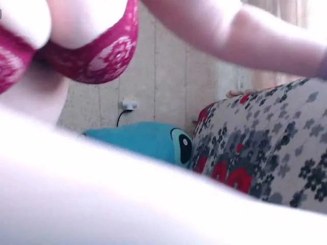 Live sex webcam photo for Fox23 #293494051