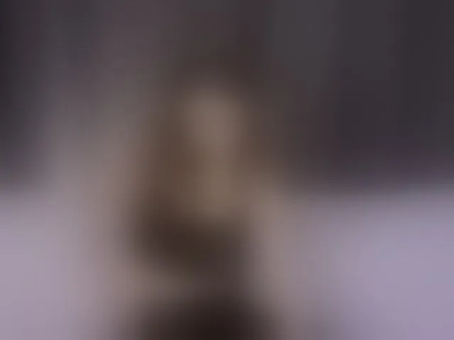Live sex webcam photo for FoxFever #292531216