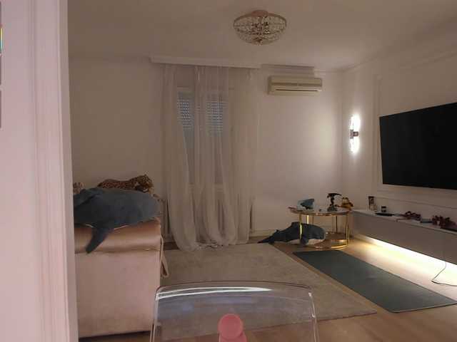 Live sex webcam photo for Foxe-Sailey #291602652