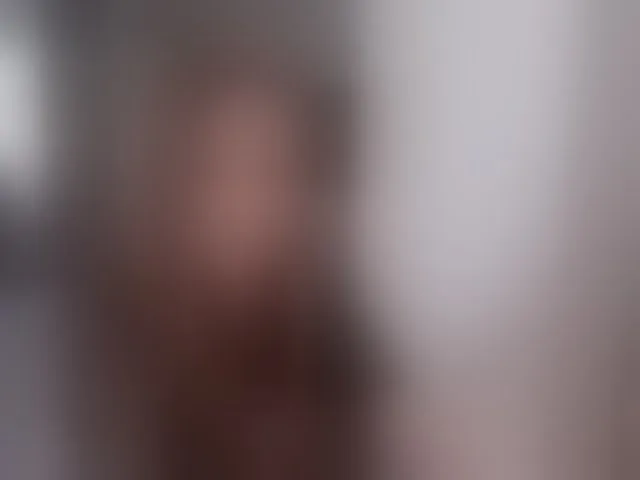 Live sex webcam photo for Foxe-Sailey #293154976