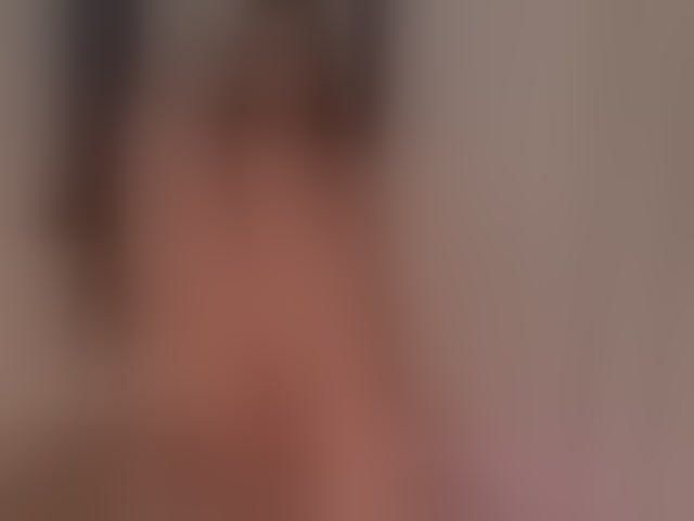 Live sex webcam photo for Foxe-Sailey #294056705