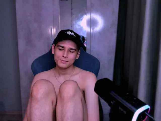 Live sex webcam photo for Foxicfu #290786726