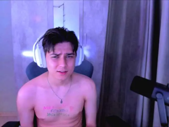 Live sex webcam photo for Foxicfu #290926907