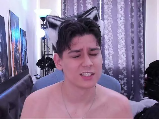 Live sex webcam photo for Foxicfu #291267094