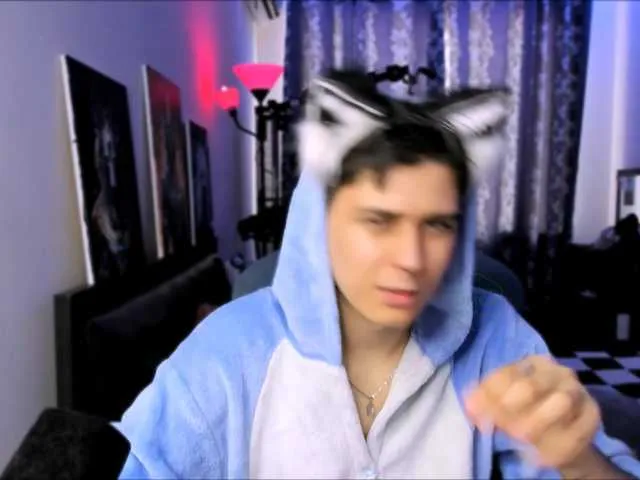 Live sex webcam photo for Foxicfu #291535156