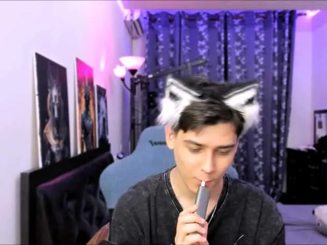 Live sex webcam photo for Foxicfu #291557168