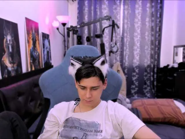 Live sex webcam photo for Foxicfu #291662826