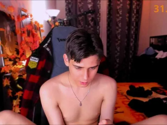 Live sex webcam photo for Foxicfu #292097634