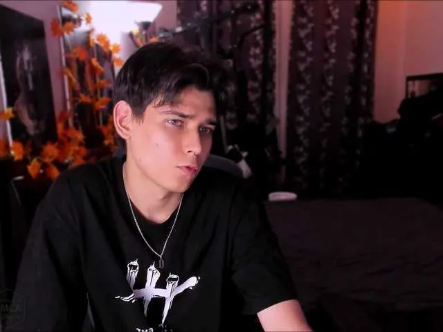 Live sex webcam photo for Foxicfu #292314698