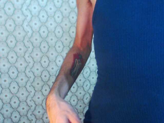 Live sex webcam photo for Foxy-Ella #277100032