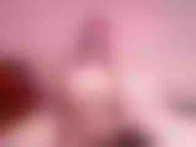 Live sex webcam photo for FoxyClarisee #290668578