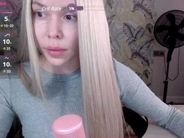 Live sex webcam photo for Foxymoxy19 #290804979