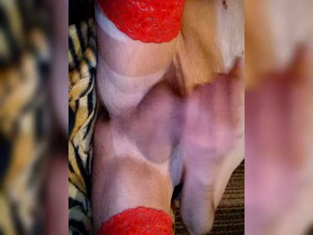 Live sex webcam photo for Fredzio-f2 #277787446