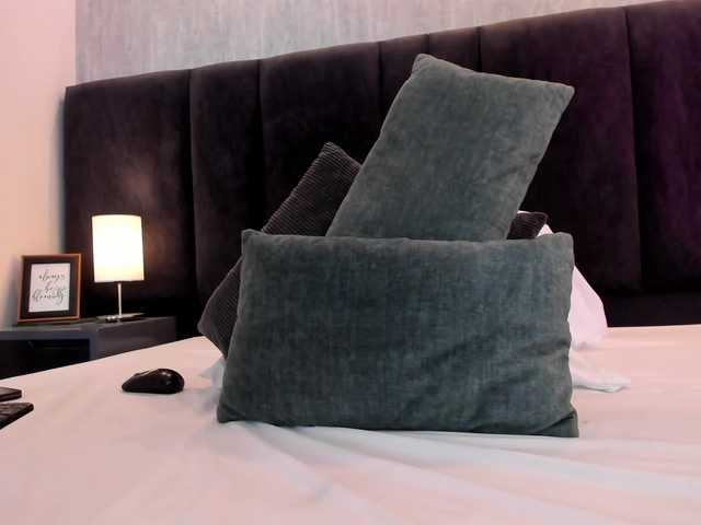 Live sex webcam photo for Freyaa25 #291970589