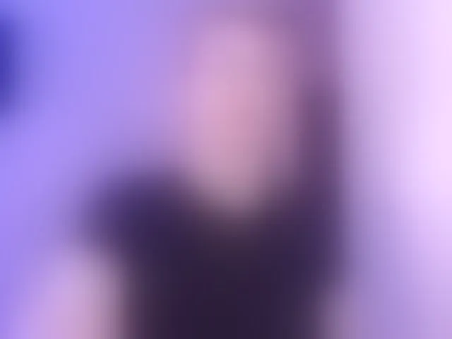Live sex webcam photo for Freyaamore #293264678