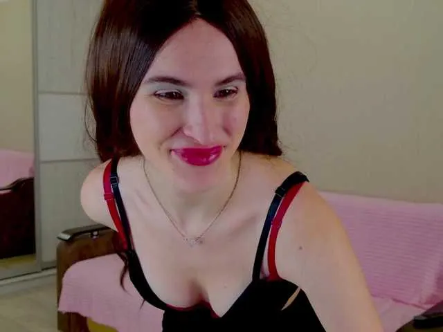 Live sex webcam photo for FridaCure #290284155
