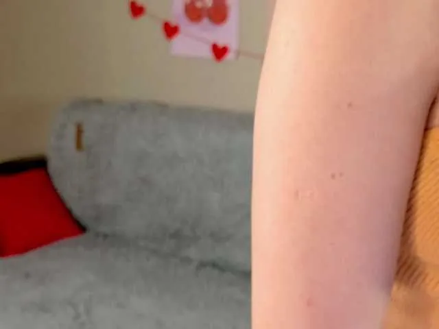 Live sex webcam photo for FridaCure #290873219