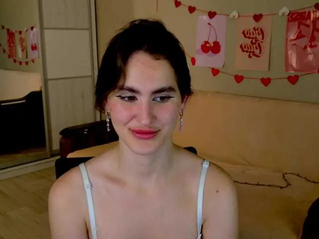 Live sex webcam photo for FridaCure #291477370