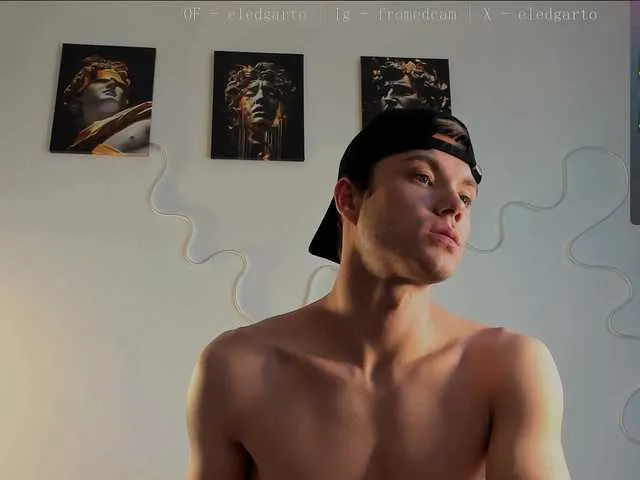 Live sex webcam photo for Fromedcam #293754006
