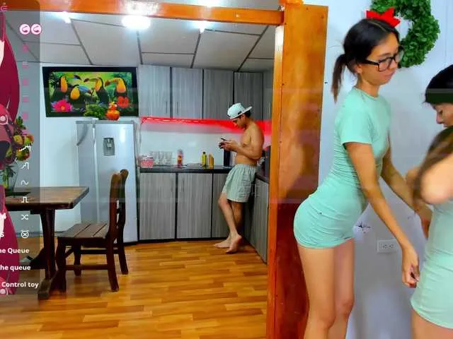 Live sex webcam photo for Fucklatinsex #290427183