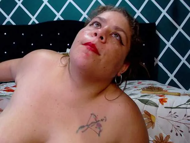 Live sex webcam photo for Fuckmyboobs #276059627