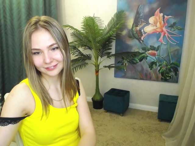 Live sex webcam photo for FunnyMeeting #273172891