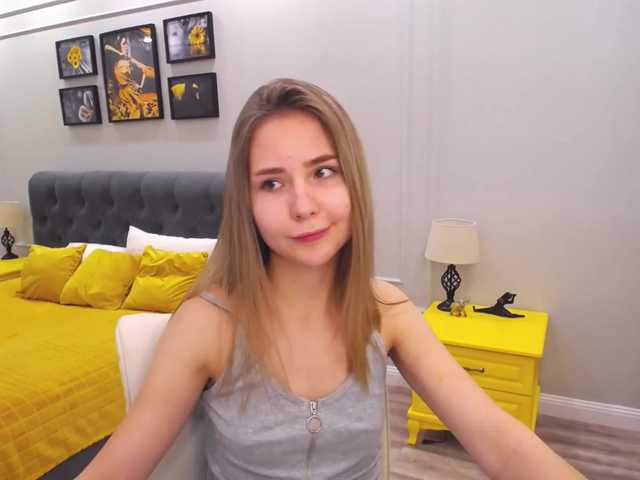 Live sex webcam photo for FunnyMeeting #274014756