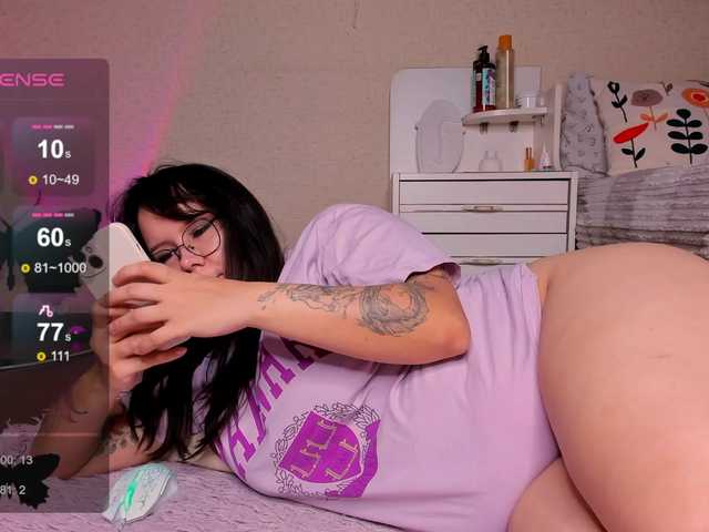 Live sex webcam photo for Furiyaa #290347231