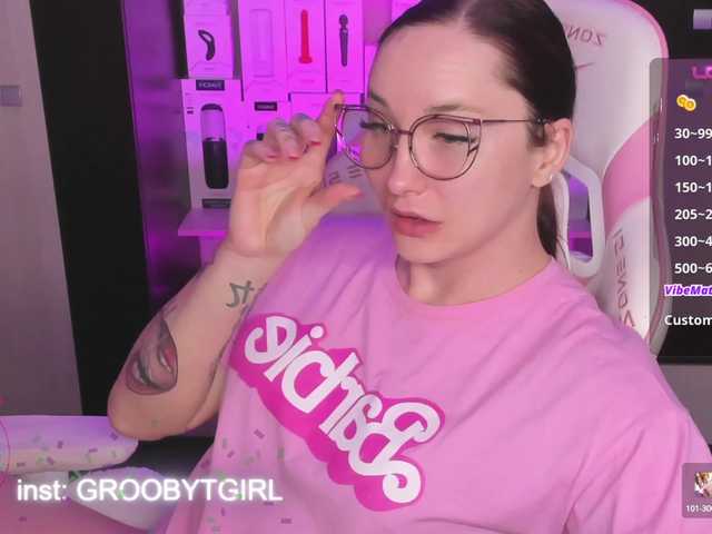 Live sex webcam photo for G-O-D-D-E-S-S #291023005