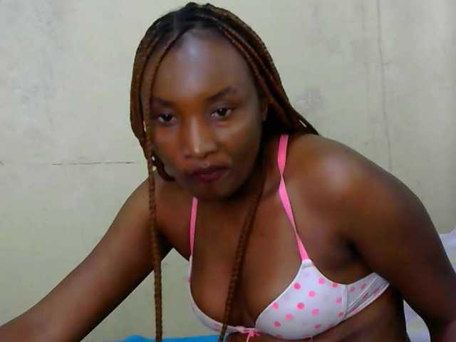 Live sex webcam photo for GNastyGee #277487967