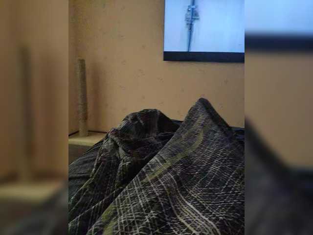 Live sex webcam photo for GOPLAY1981 #291782070