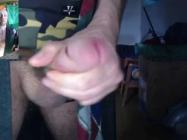 Live sex webcam photo for GORBATUYHER #273253710