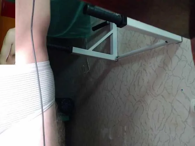 Live sex webcam photo for GORBATUYHER #273439244