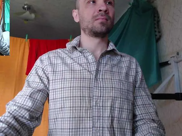 Live sex webcam photo for GORBATUYHER #273569566