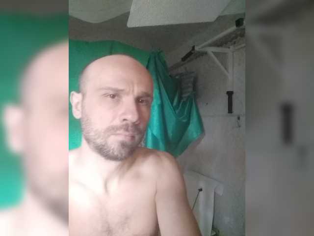 Live sex webcam photo for GORBATUYHER #275406254